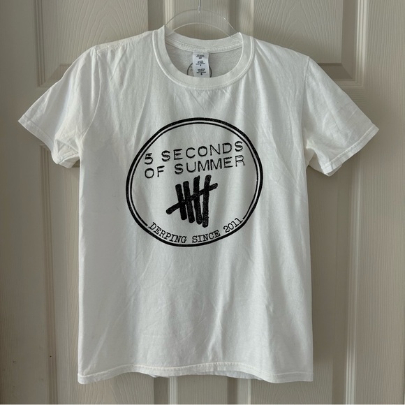 5 Seconds of Summer Original Derping Since 2011 Merch T-Shirt - Picture 1 of 11